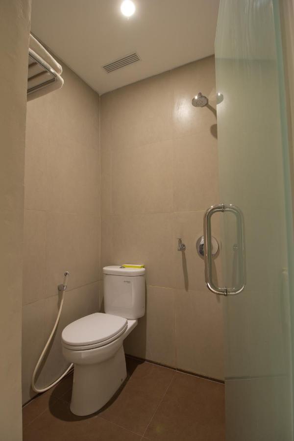 Vinotel Cirebon Buitenkant foto