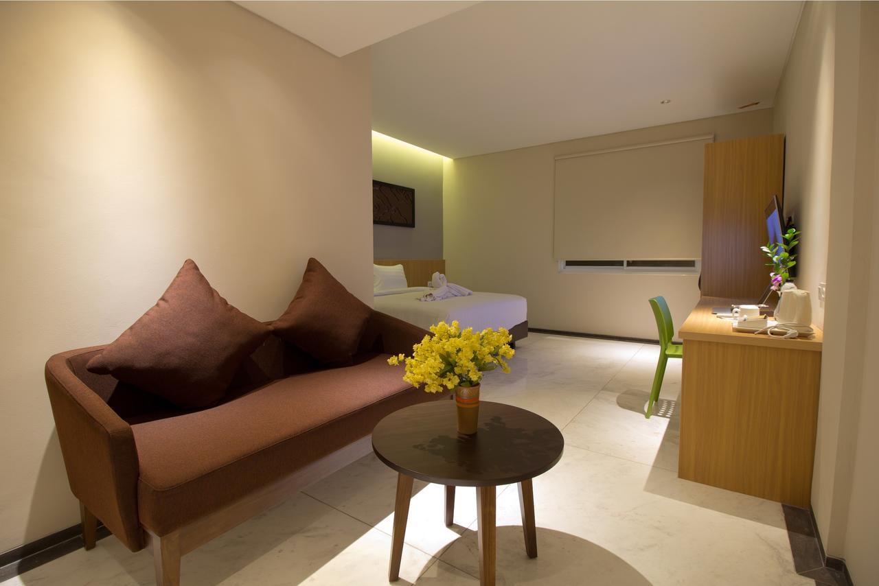 Vinotel Cirebon Buitenkant foto