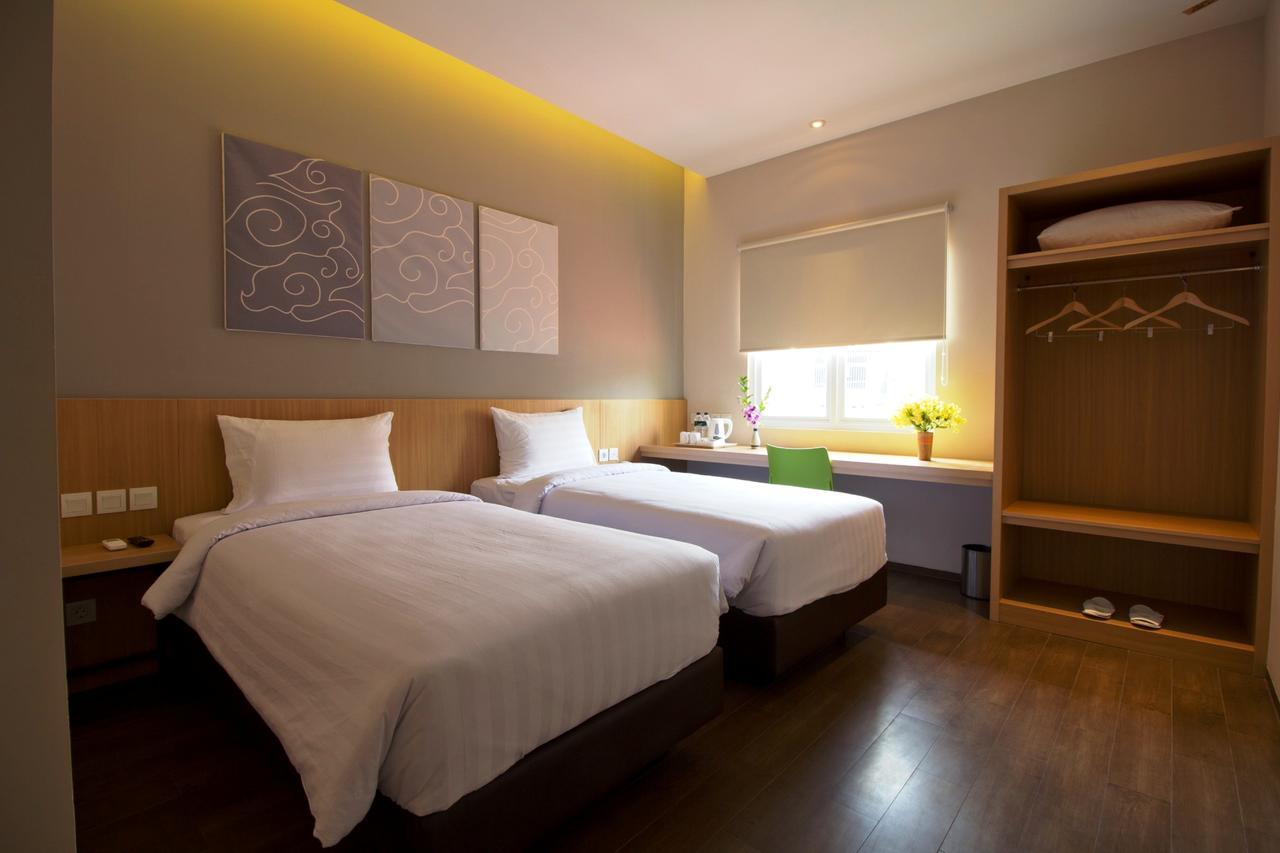 Vinotel Cirebon Buitenkant foto