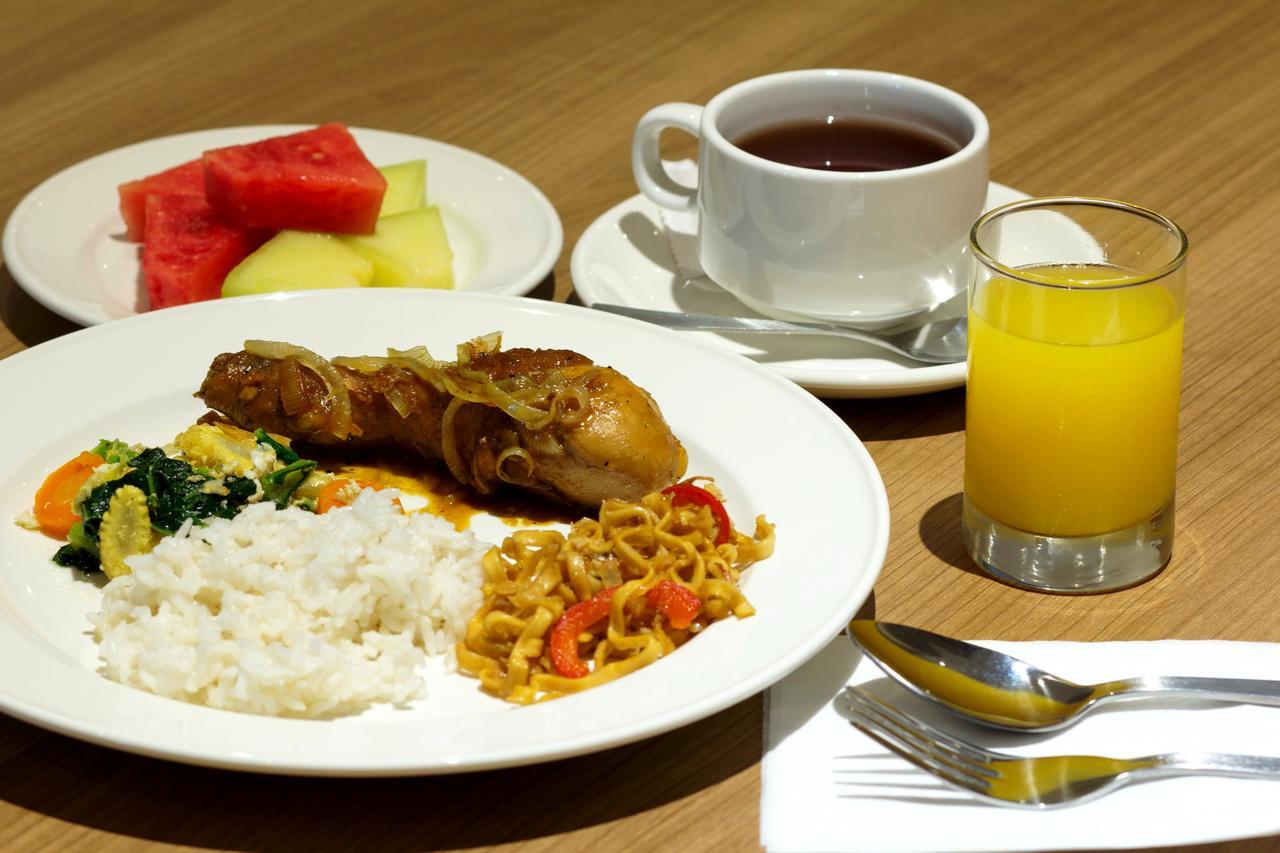 Vinotel Cirebon Buitenkant foto